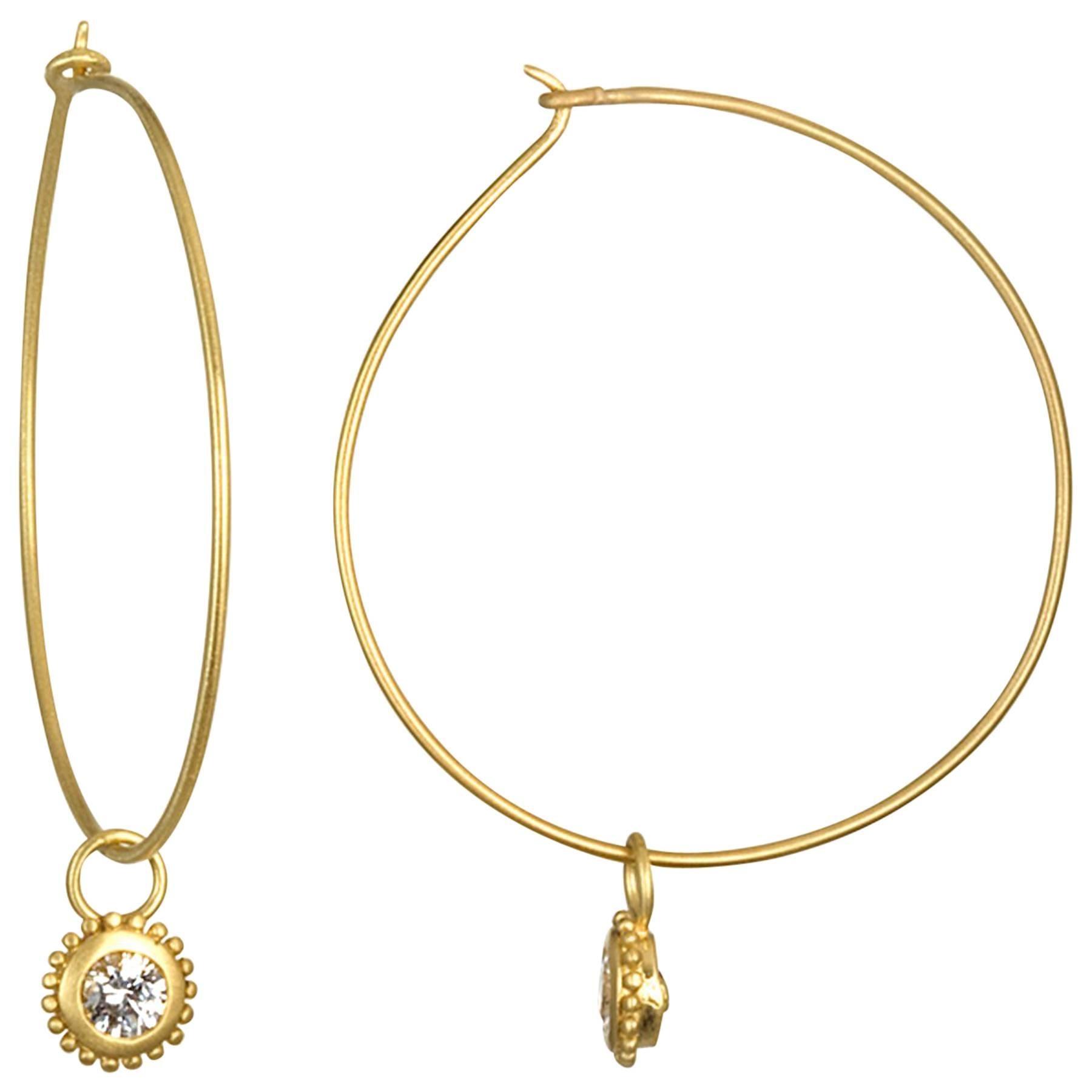 Faye Kim 18 Karat Gold Wire Hoops with Diamond Granulation Drops For Sale