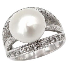 Between-The-Folds White South Sea Pearl and Diamond 18 Karat White Gold Ring