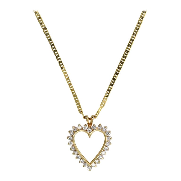 14K Yellow Gold Heart Diamond Pendant Necklace, 9.8gr For Sale