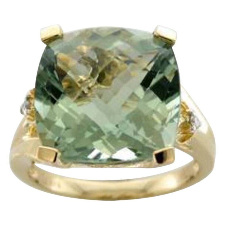 Grand Sample Sale Ring Featuring Mint Julep Quartz Vanilla Diamonds Set