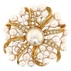 Tiffany & Co Diamonds Pearls Flower Brooch in 18k Gold