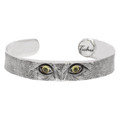 Tichu Peridot Cat Eyes Cuff in Sterling Silver and Crystal Quartz 'Size S'