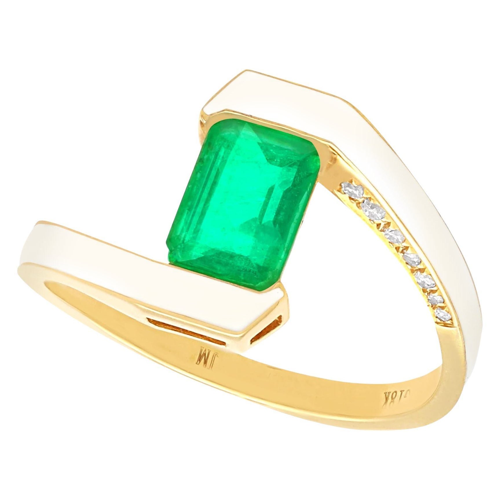 Vintage Emerald Diamond and Enamel Yellow Gold Twist Ring For Sale