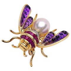 18 Karat Yellow Gold Bee Brooch with Ruby, Diamond, Amethyst and South Sea Pearl