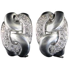 Marlene Stowe 1.50 Carats Diamonds Gold Interlocking Earrings