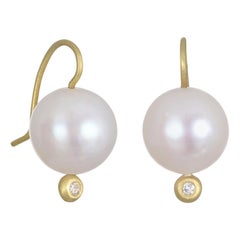 Faye Kim 18 Karat Gold White Pearl Earrings with Diamond Tip