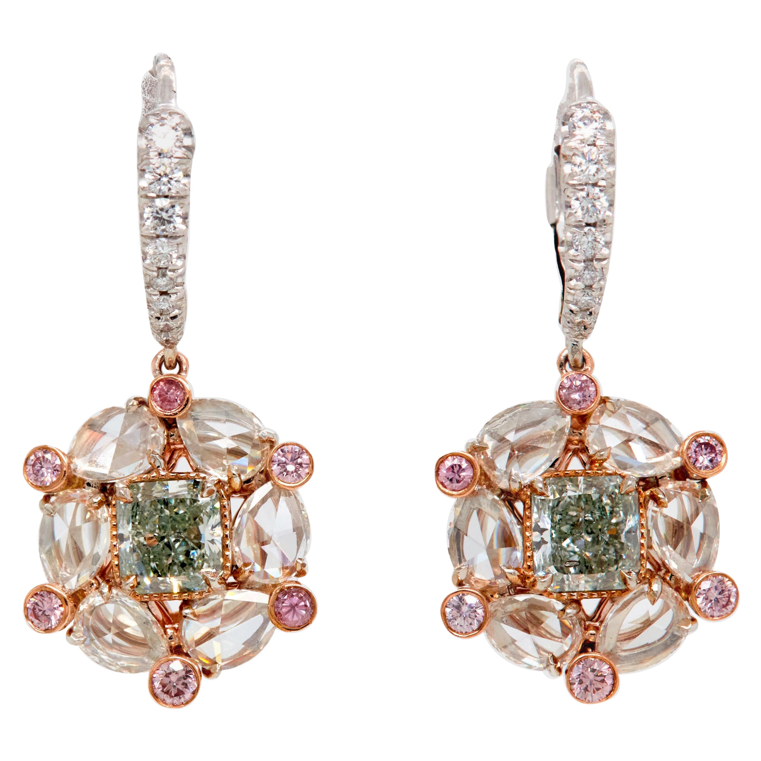Boucles d'oreilles pendantes en diamant vert de fantaisie de 1,50 carat, or 18 carats certifié GIA en vente