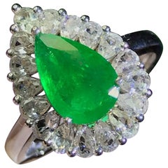 Art Deco 2.75 CT Pear Cut Natural Emerald With 1.45 CT Diamond Engagement Ring