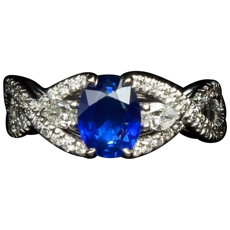 Customizable Vintage Natural Sapphire Engagement Ring, Unique, Wedding Ring For Sale at 1stDibs