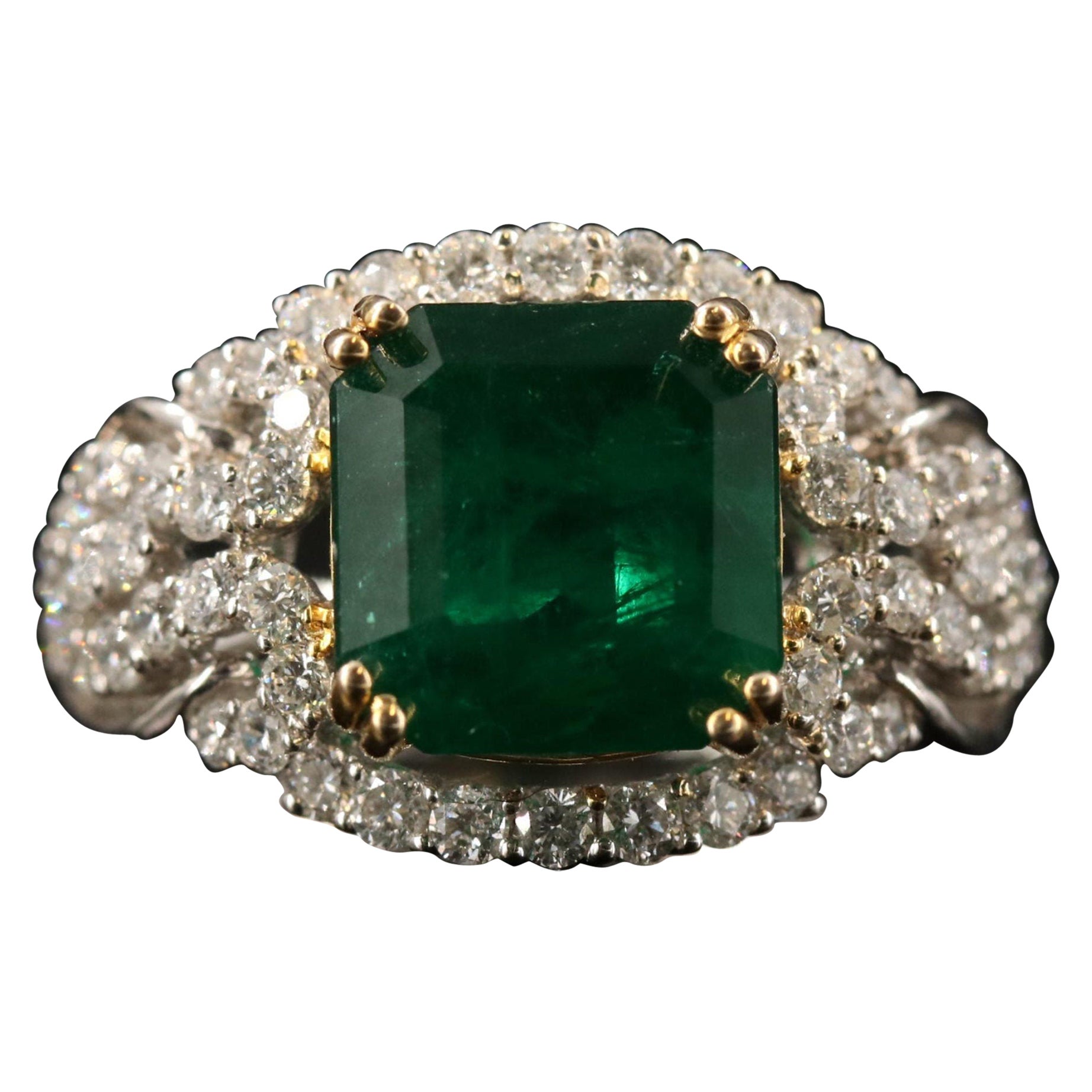 For Sale:  18K Gold 3.5 CT Natural Emerald Diamond Antique Art Deco Style Engagement Ring