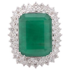 Vintage 9 CT Certified Natural Emerald and Diamond Engagement Ring in 18K Gold