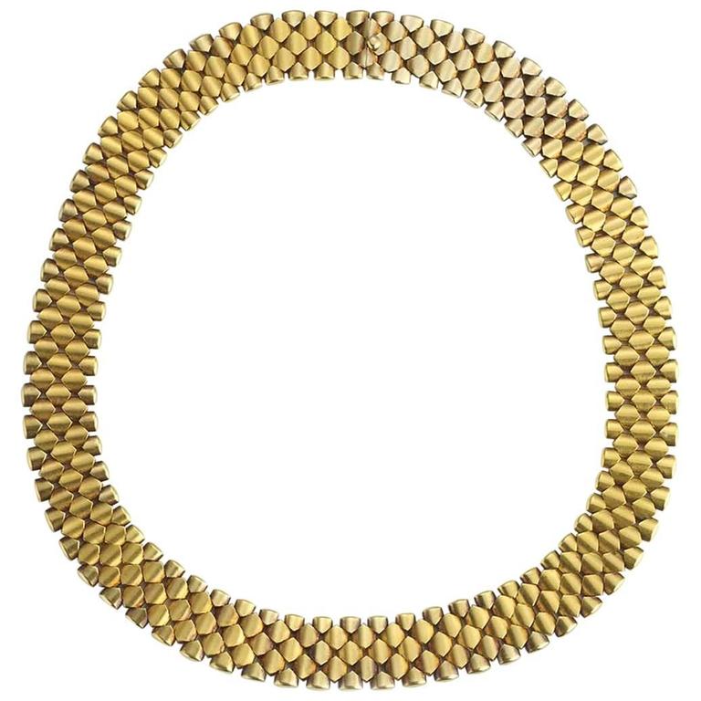 Antique Gold Collar Necklace For Sale at 1stdibs