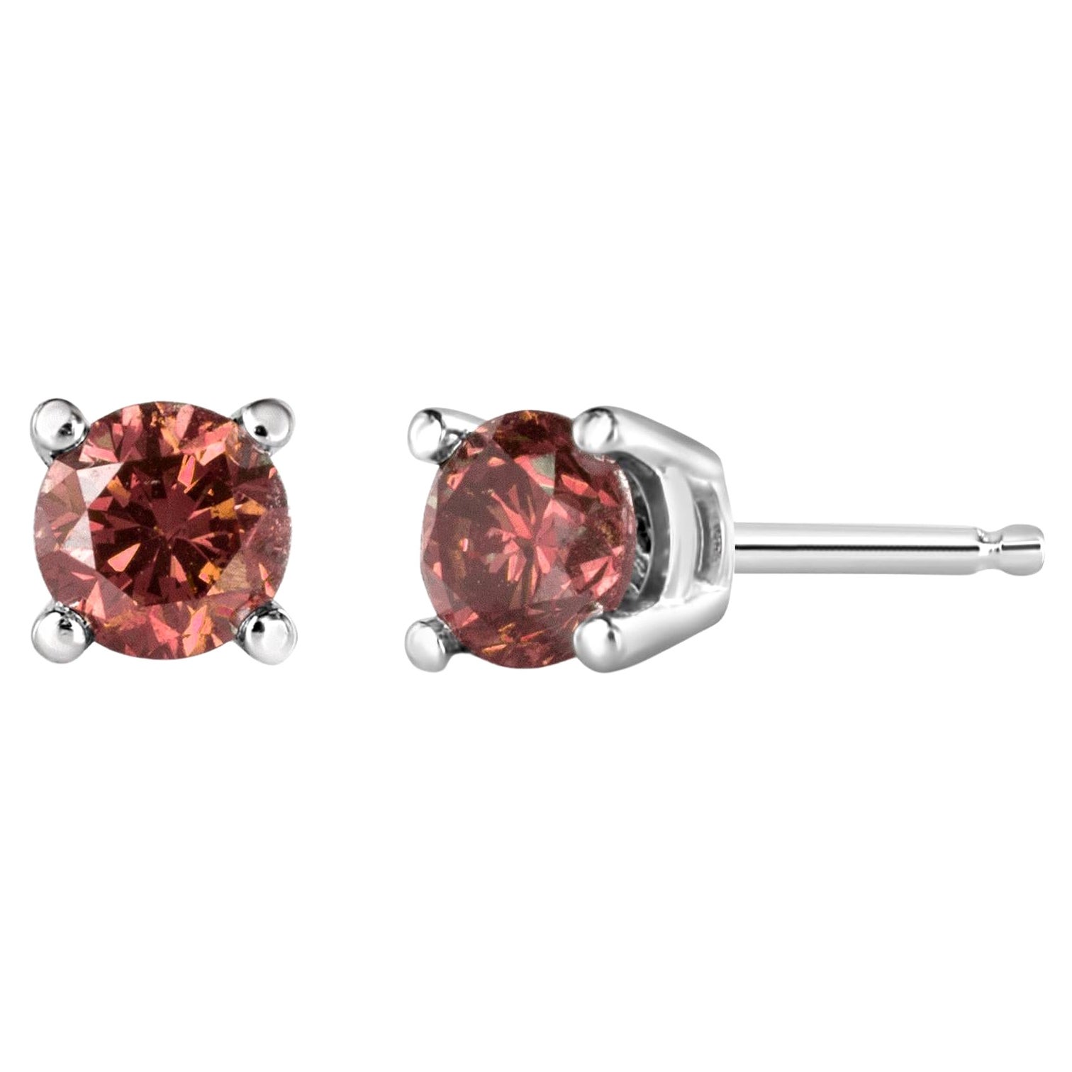 14K White Gold 1/4 Carat Round Brilliant-Cut Pink Diamond Solitaire Stud Earring For Sale