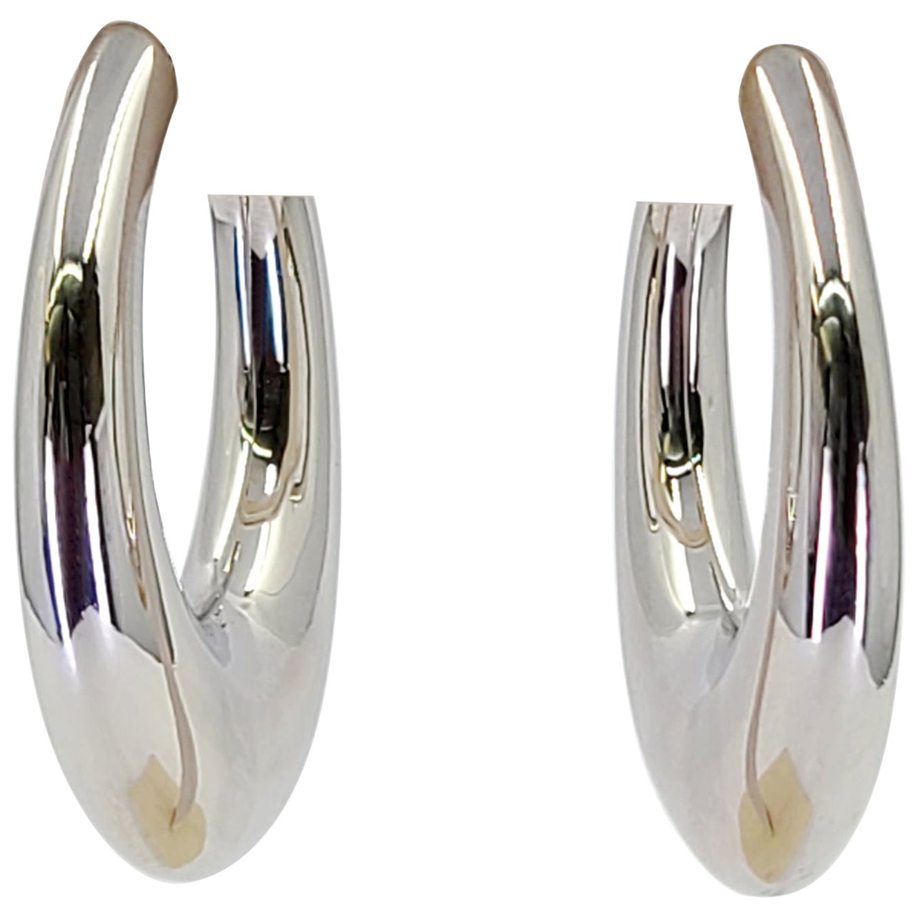 White Gold Oval Puff Hoop Earrings For Sale