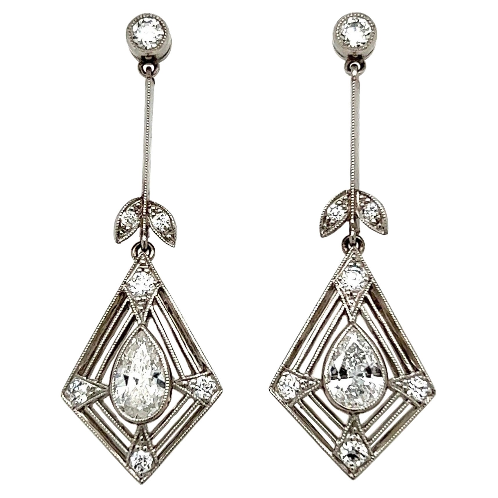 Art Deco Jewelry Pear Diamond - 388 For Sale on 1stDibs
