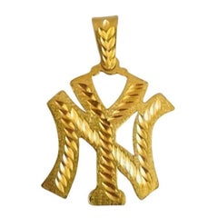 22 Karat Yellow Gold Solid Diamond Cut NY New York Yankees Pendant