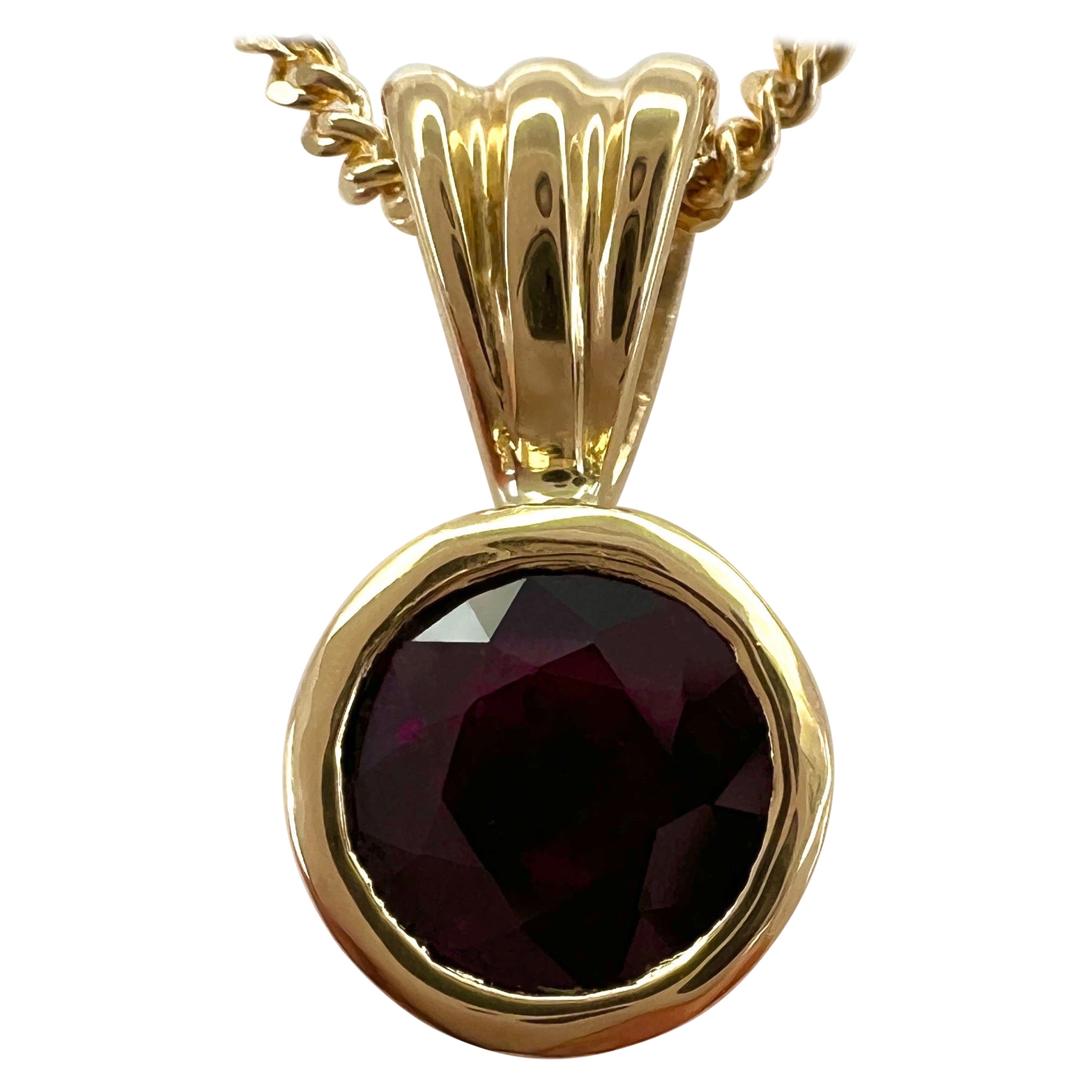 Natural Deep Red Ruby 0.51ct Round 18k Yellow Gold Solitaire Pendant Necklace