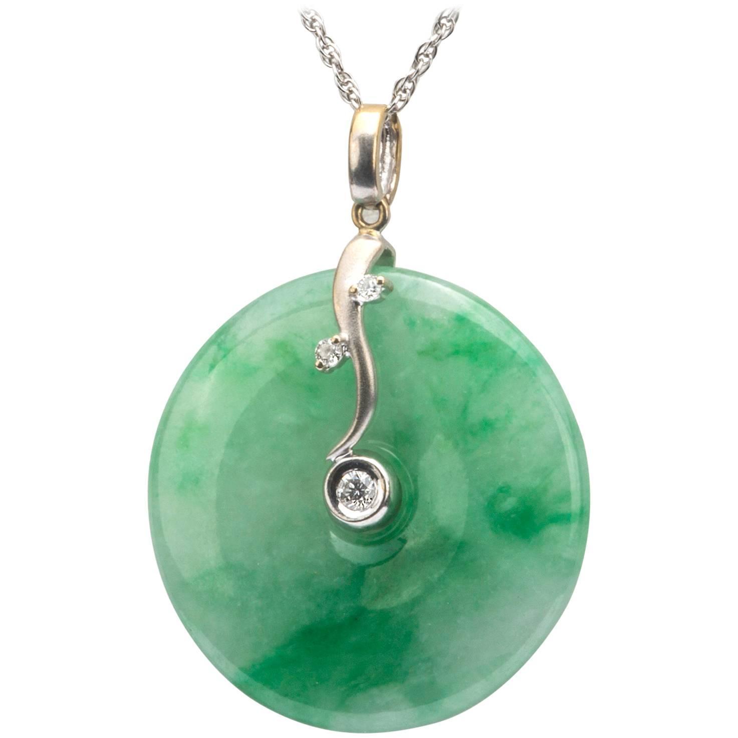 Round Jade Diamond Gold Pendant For Sale at 1stdibs