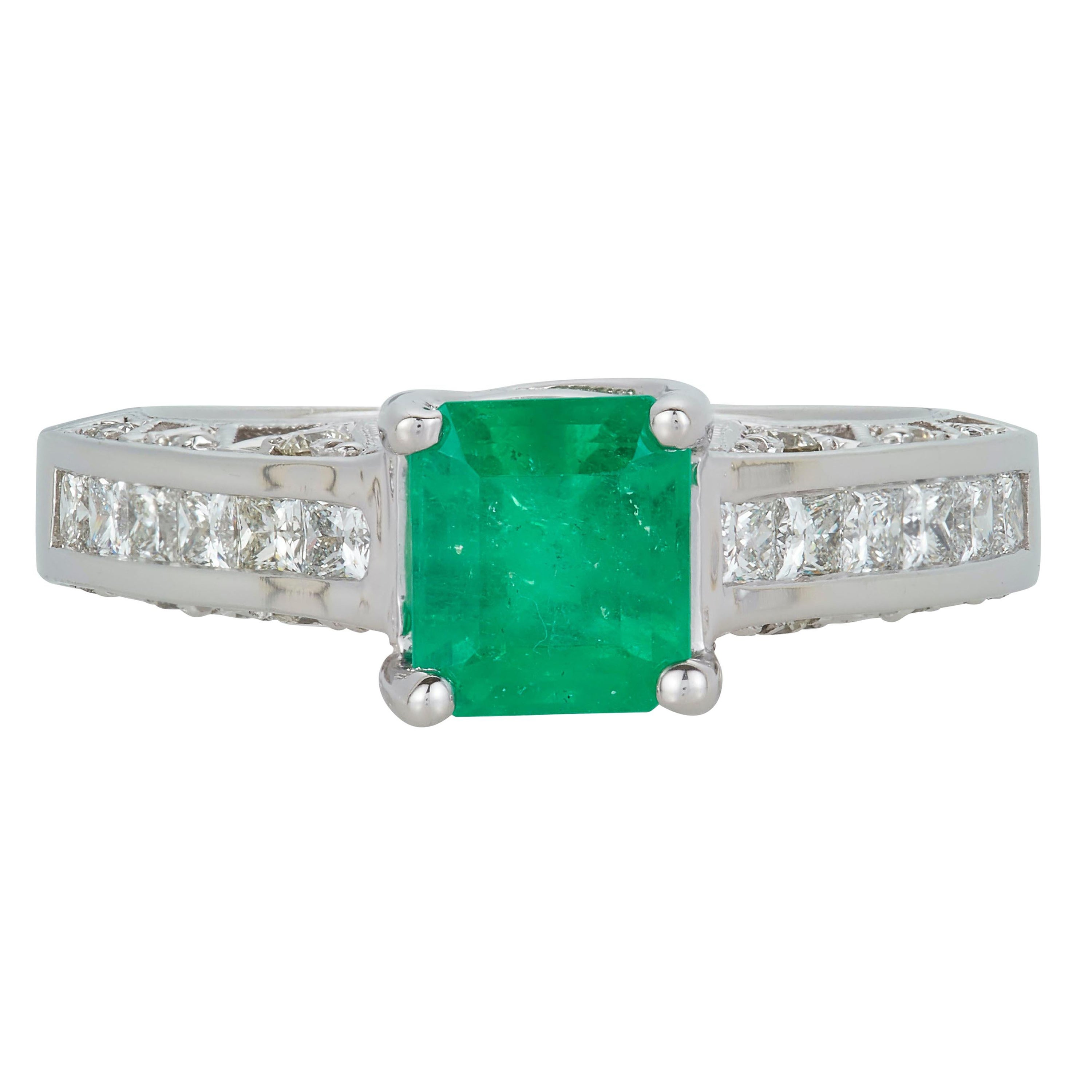 REPOSSI Emerald Cut White 10.09c Diamond Gold Engagement Ring For Sale ...