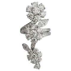 Van Cleef & Arpels Diamond Gold "Broderie" Collection Ring