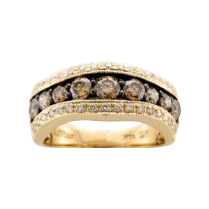 Grand Sample Sale Ring Featuring Chocolate Diamonds, Vanilla Diamonds For Sale