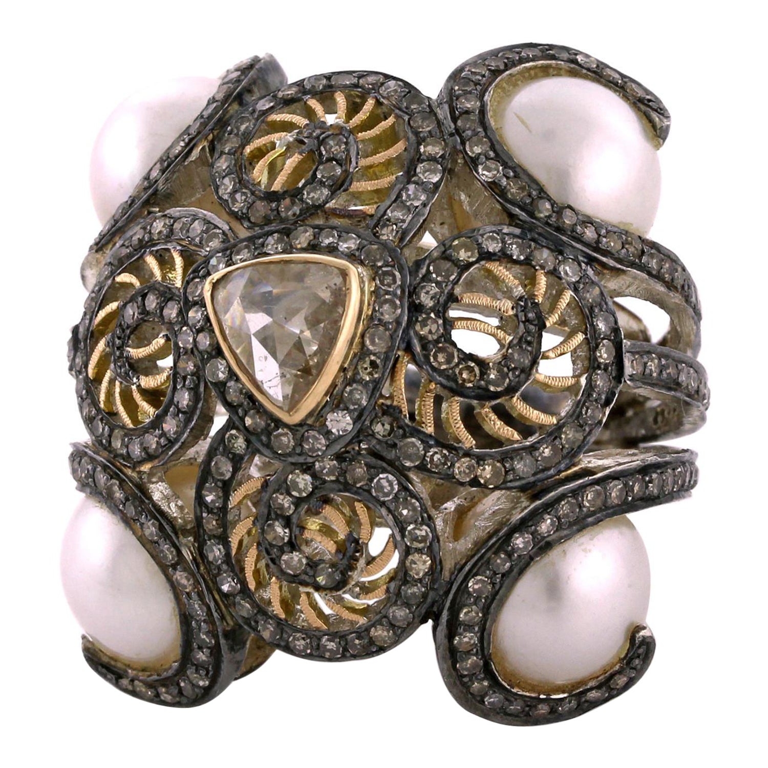 Perlenring mit filigranem Design und Pavé-Diamanten aus 14 Karat Gold und Silber