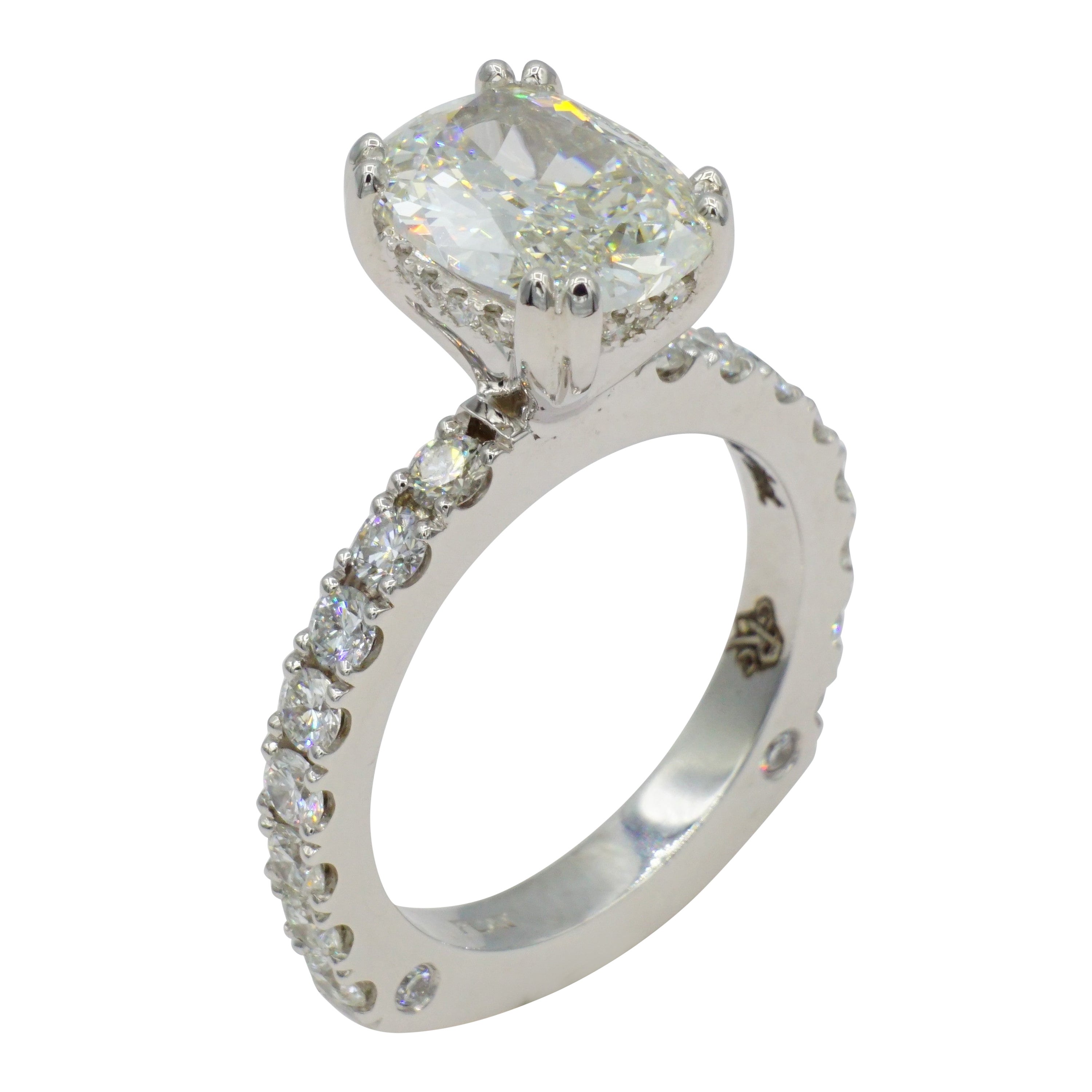 Platinum 1.75ct Cushion Diamond Engagement Ring, GIA-Certified, Designer RGC New For Sale