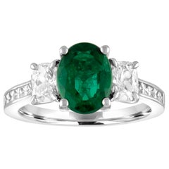 AGL Certified 1.55 Carat Oval Emerald Three-Stone Diamond Gold Ring