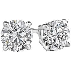 1.50 Carats Diamonds Stud Earrings
