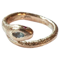 Hellblauer Aquamarin Roter Rubin Schlangenring Viktorianischer Stil Gold
