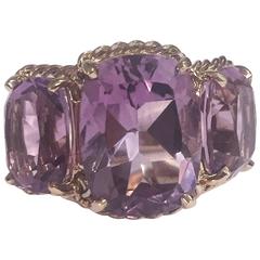Elegant Three Stone Ring with Gold Rope Twist Border 10