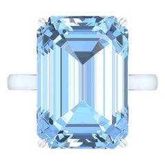 Bague cocktail en platine aigue-marine taille émeraude de 17,40 carats