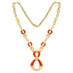 Van Cleef & Arpels Coral & Diamond Necklace 92.4 Grams 18 Kt Yellow Gold, Estate