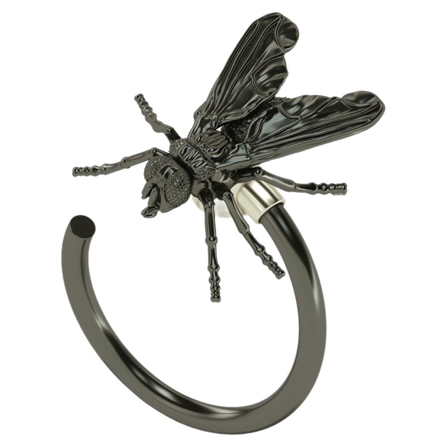 Contemporary Black Gold Ring with insect, 18K