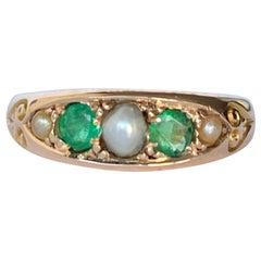 Vintage Emerald and Pearl 15 Carat Gold Band