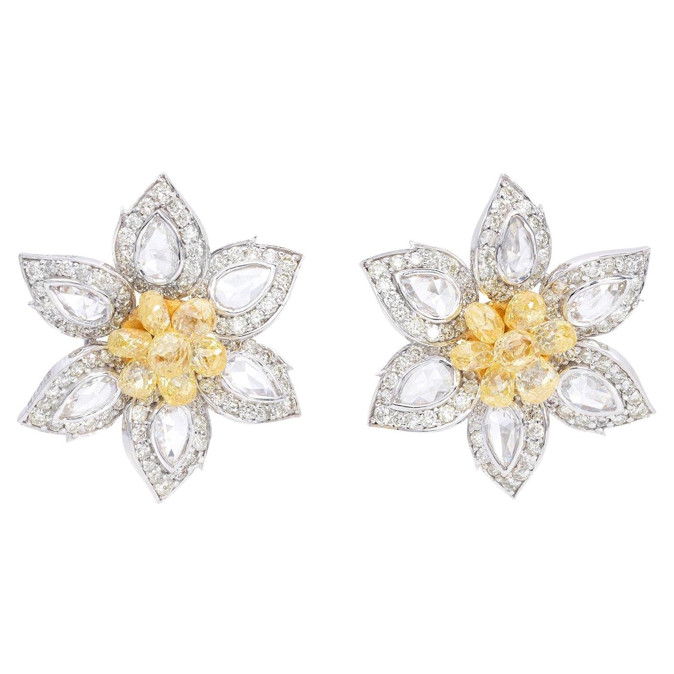 Boucles d'oreilles briolette jaune fantaisie avec diamants taille fleur rose de 4,08 carats
