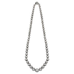 Un collier ancien de 34,55 carats de diamants Rivière