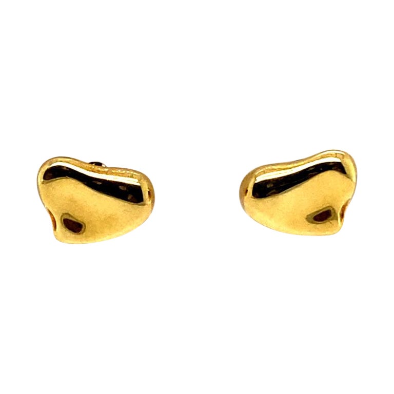 Vintage Elsa Peretti Tiffany 'Full Heart' Stud Earrings 18 Karat Yellow Gold For Sale