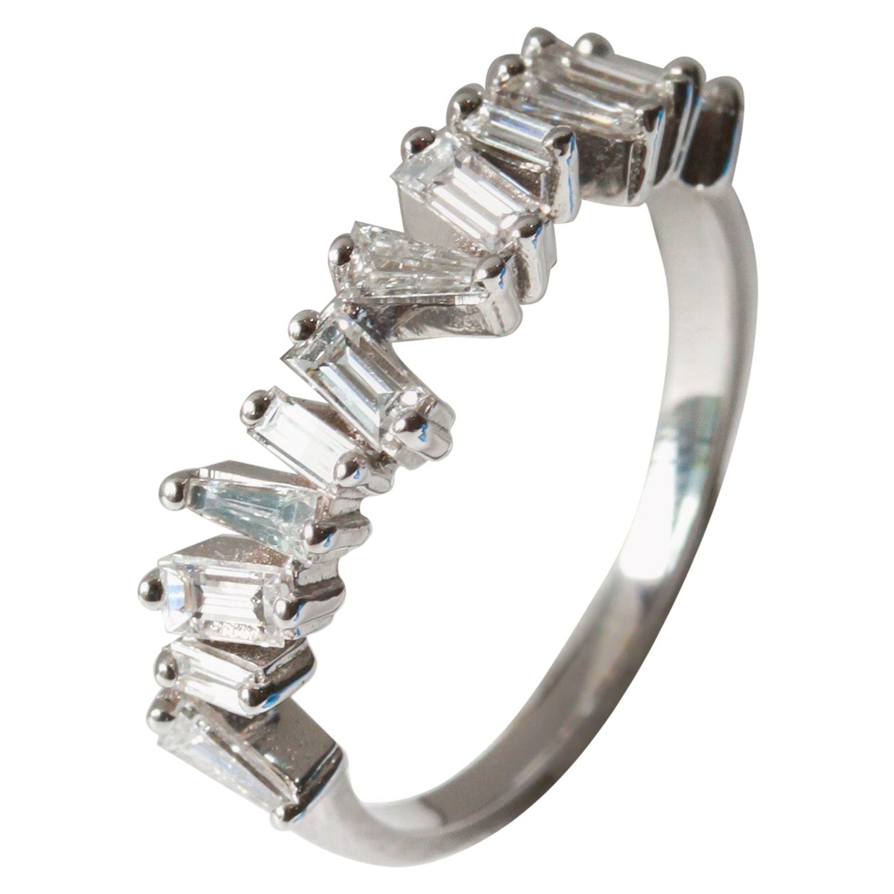 Mix Tapper Baguette Diamond Ring in 18K White Gold For Sale