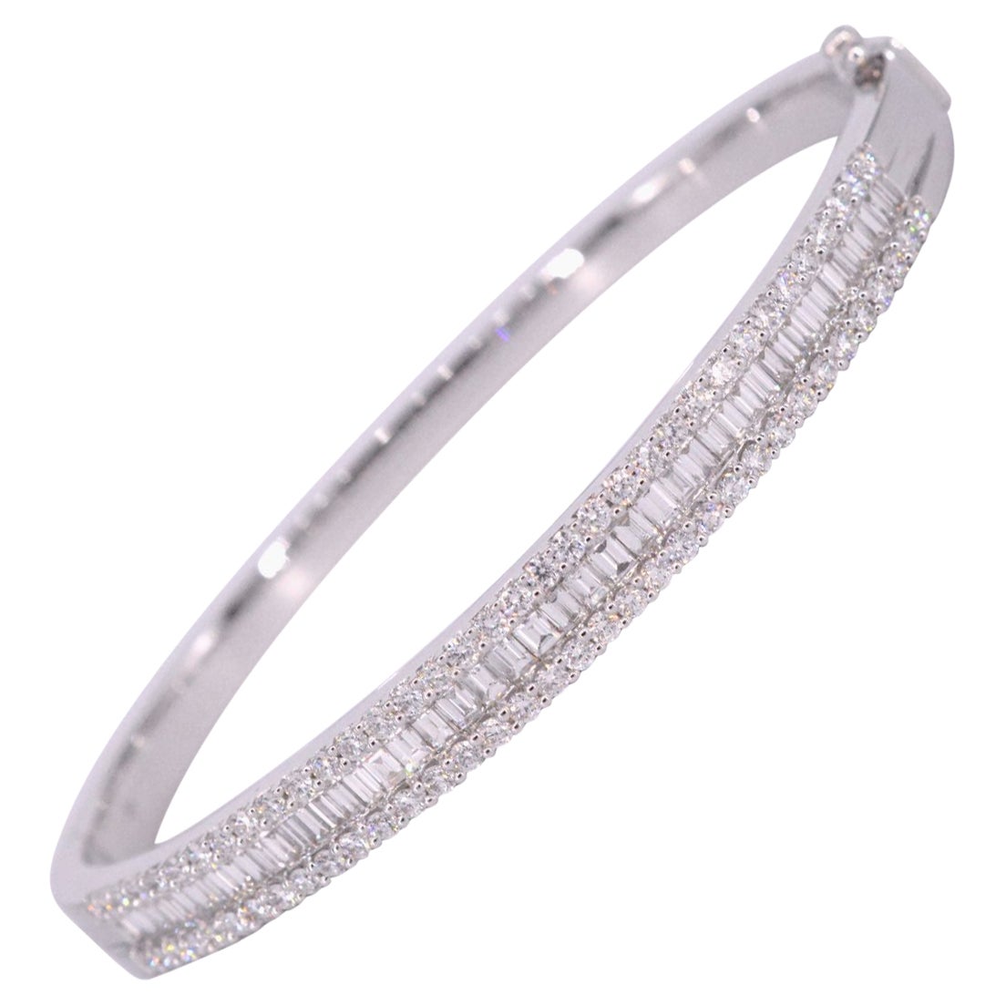 Bracelet avec diamants baguettes et diamants brillants en vente