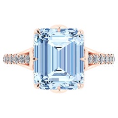 4.54 Carat Emerald Aquamarine Diamond Pave 18 Karat Rose Gold Cocktail Ring