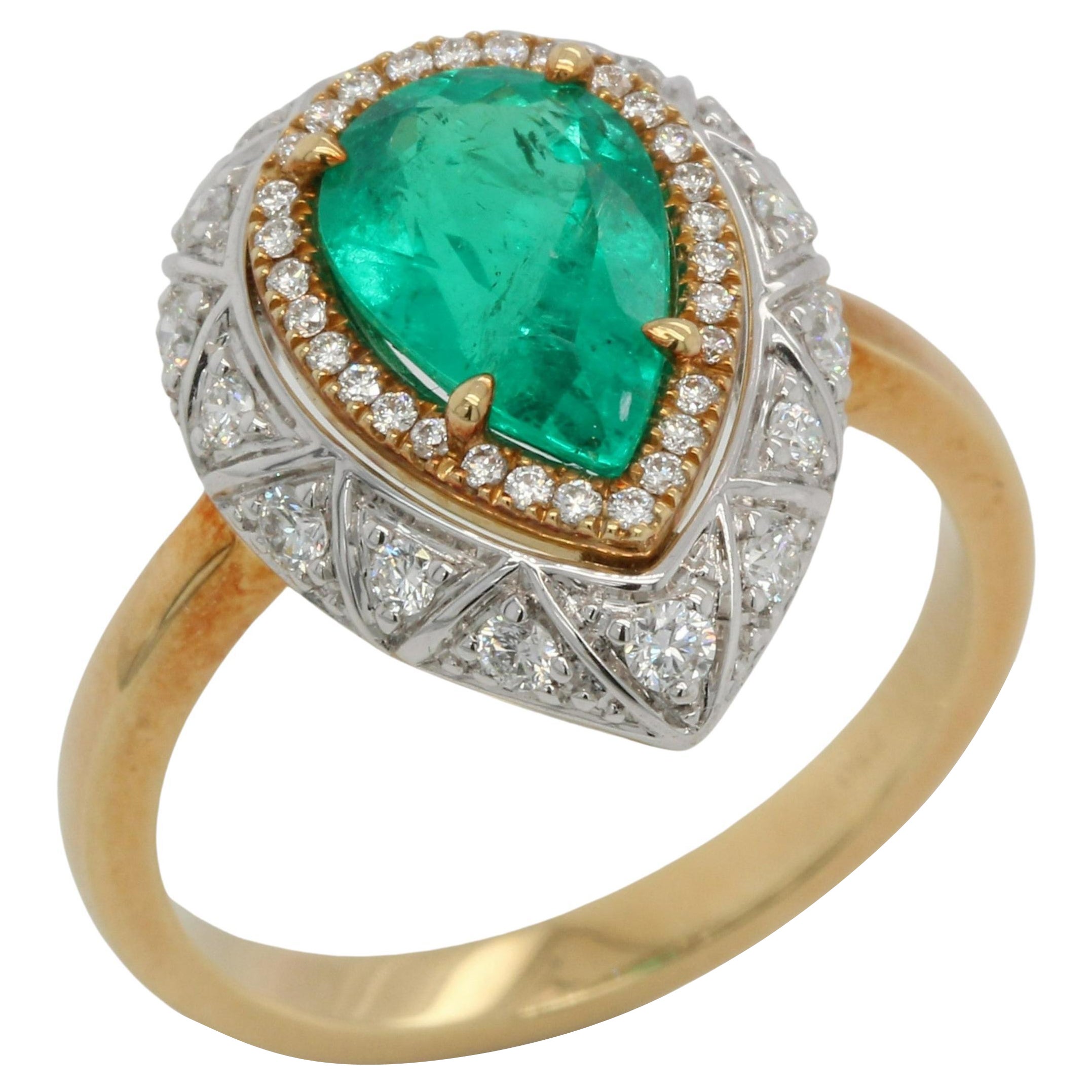 1.63 Carat Emerald And Diamond Wedding Ring In 18 Karat Gold For Sale