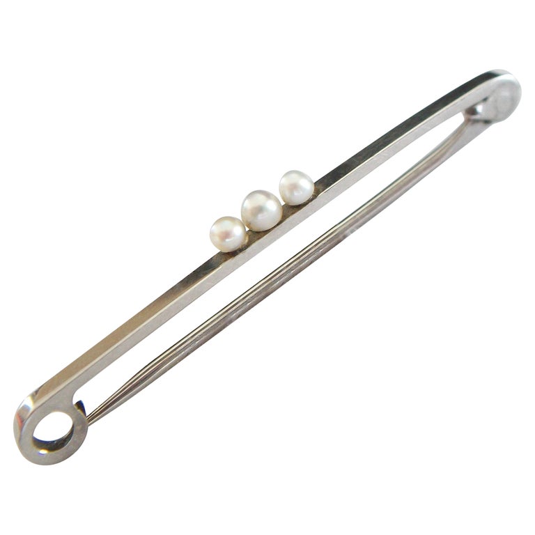 Art Deco Platinum & Seed Pearl Safety Pin Brooch - United States - Circa 1925 For Sale