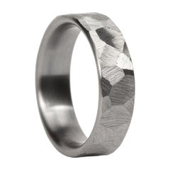 The Ulrich : Hammered Facets Flat Tantalum Comfort Fit Wedding Band
