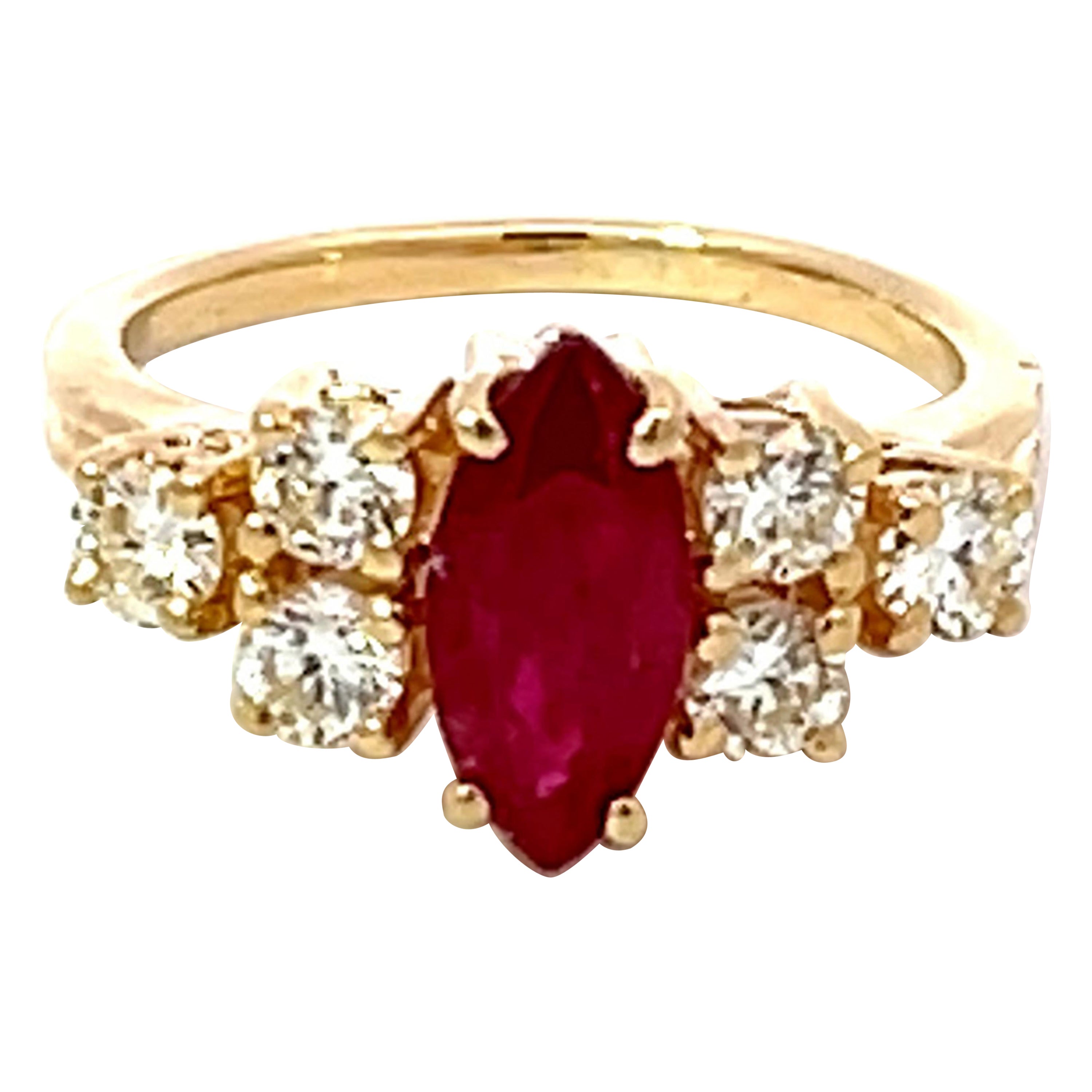 Bague jonc vintage en or jaune 14 carats avec rubis et diamants taille marquise