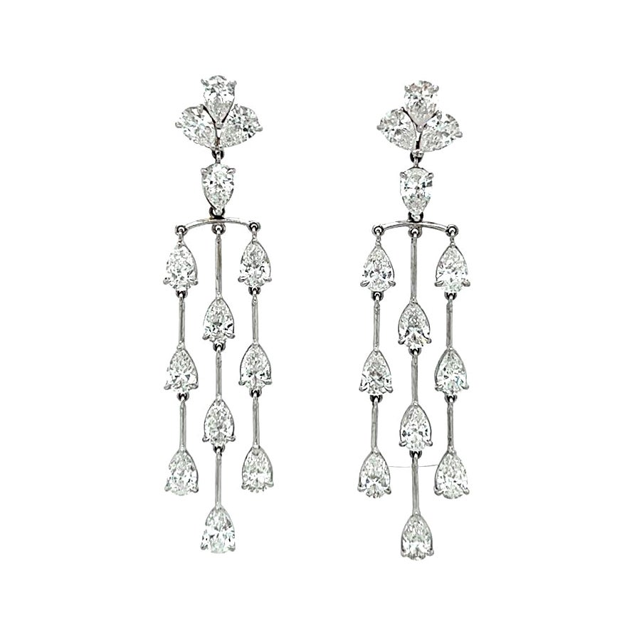 18k White Gold Diamond Chandelier Drop Earrings