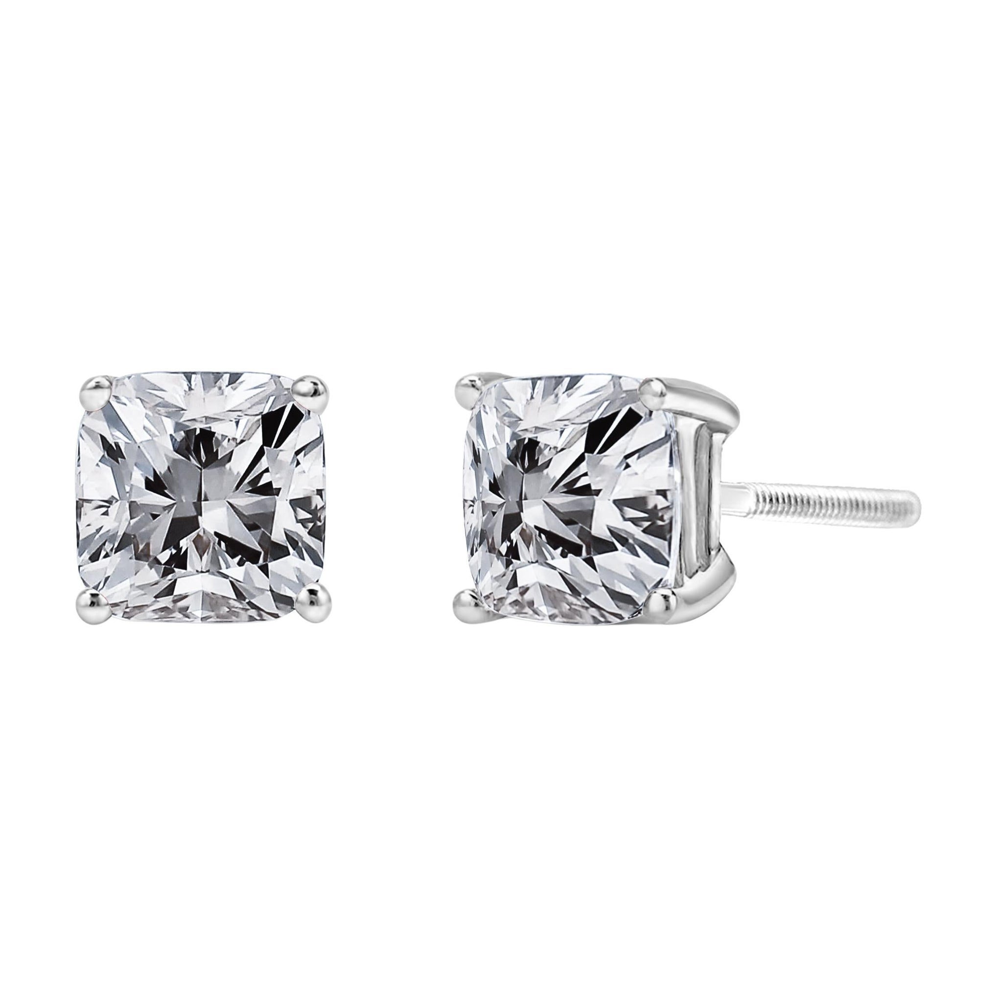 14K White Gold 1 1/2 Carat Clarity Enhanced Diamond Solitaire Stud Earrings For Sale