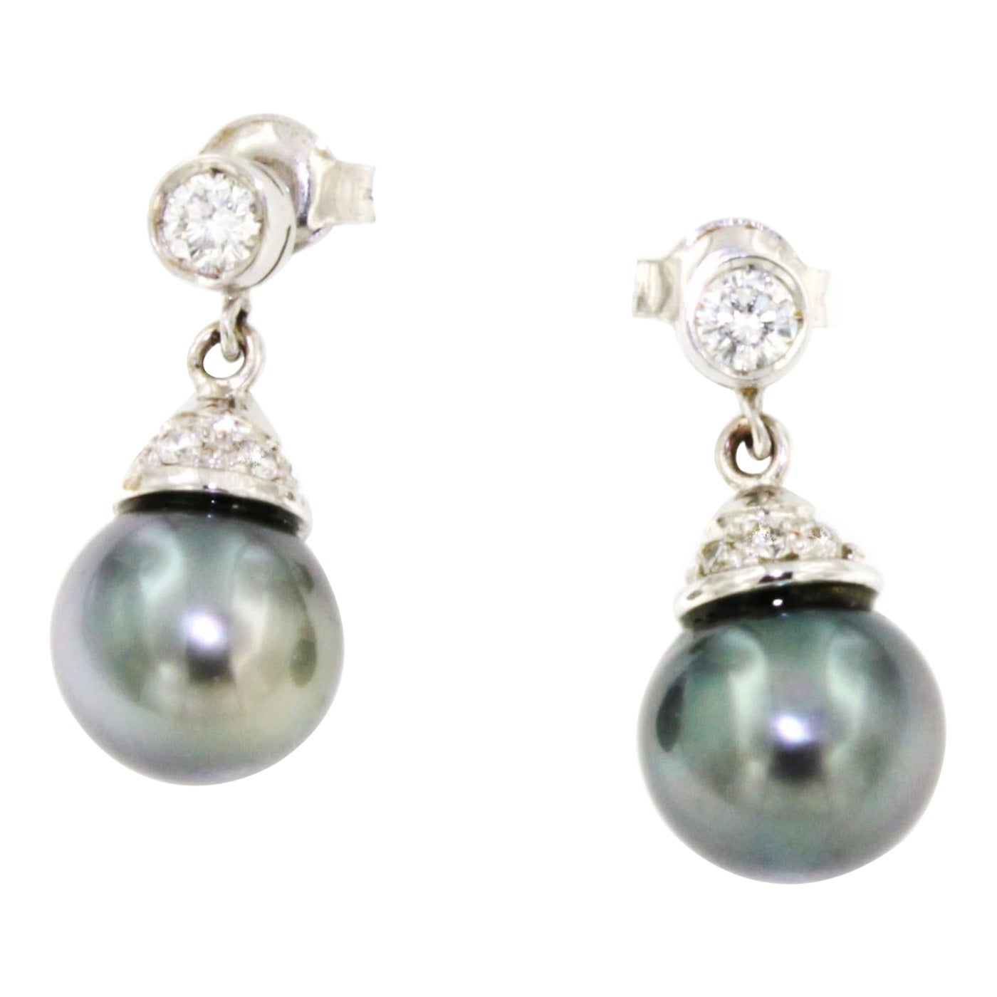 Incroyables boucles d'oreilles en or blanc 18 carats, perles de Tahiti et diamants blancs
