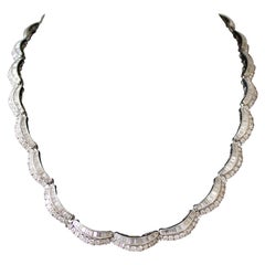 Vintage Important Diamond Necklace in 18k Gold 16.13 Carats