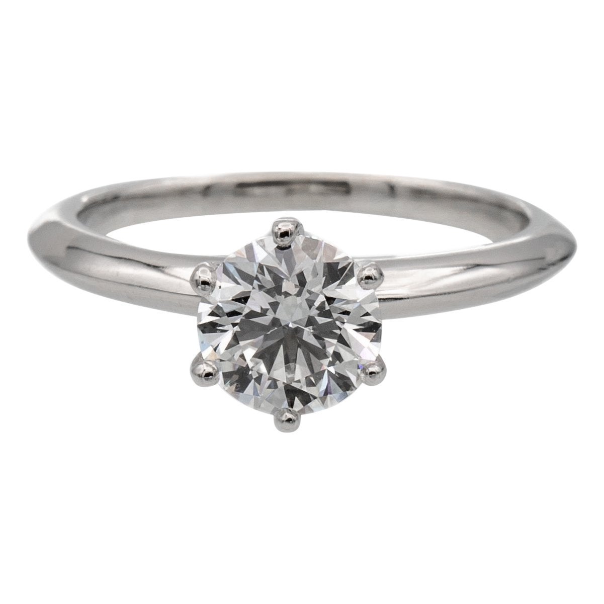 Tiffany and Co. Bague de fiançailles solitaire en platine avec diamant rond de 1,14 carat GVS2 en vente